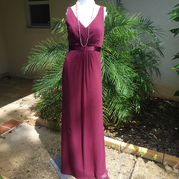 David's Bridal Red Wine Formal Long Gown Size 2 - Picture 11 of 16